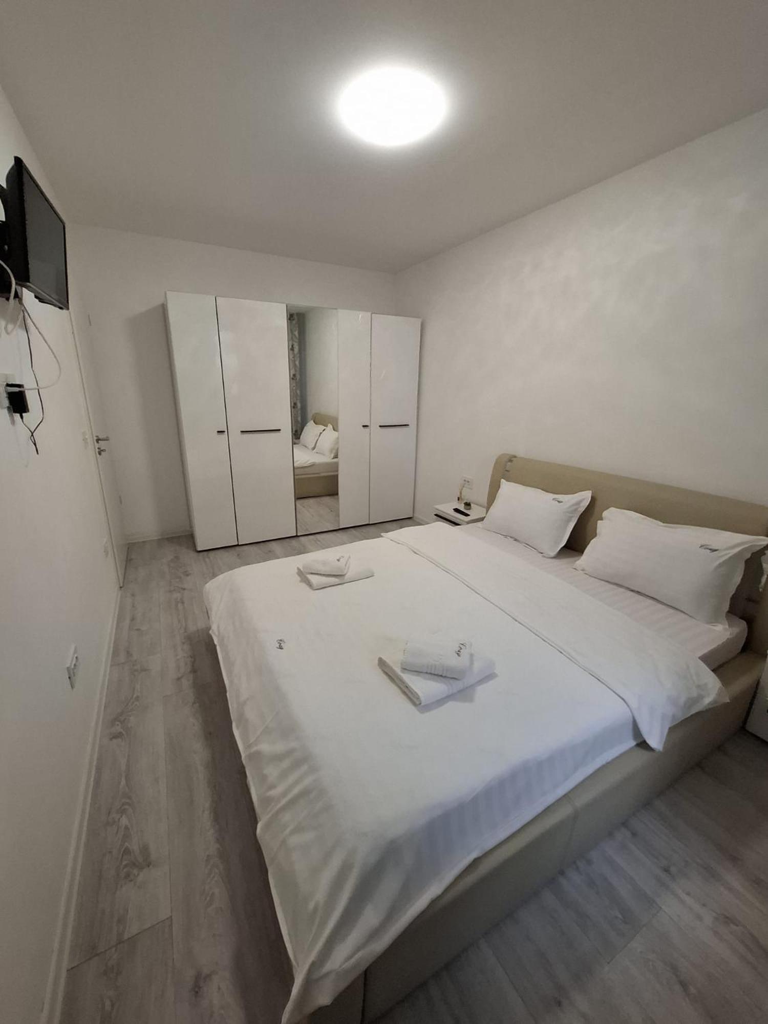 Kasper Cozy Apartments - Coresi Mall #Braszów Zewnętrze zdjęcie